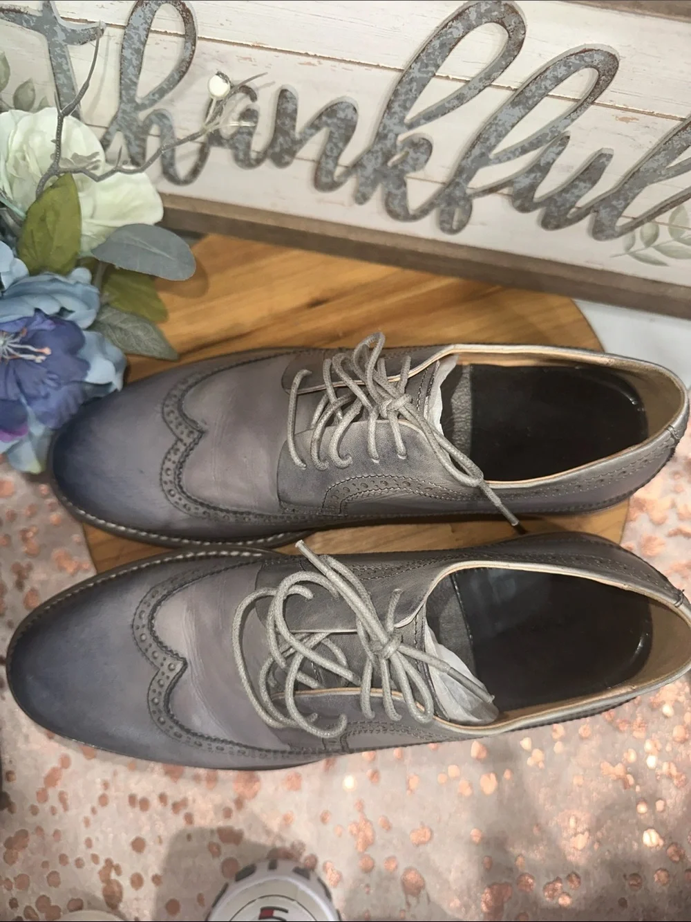NWOT Men's Wingtip Derby Oxfords in Silver-Gray